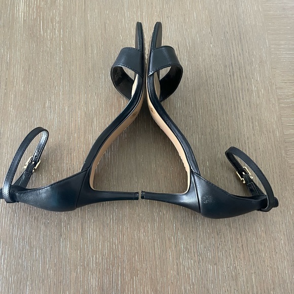 Vince Camuto Court Heel Ankle Strap Stiletto Black Sz 7 - Picture 4 of 6